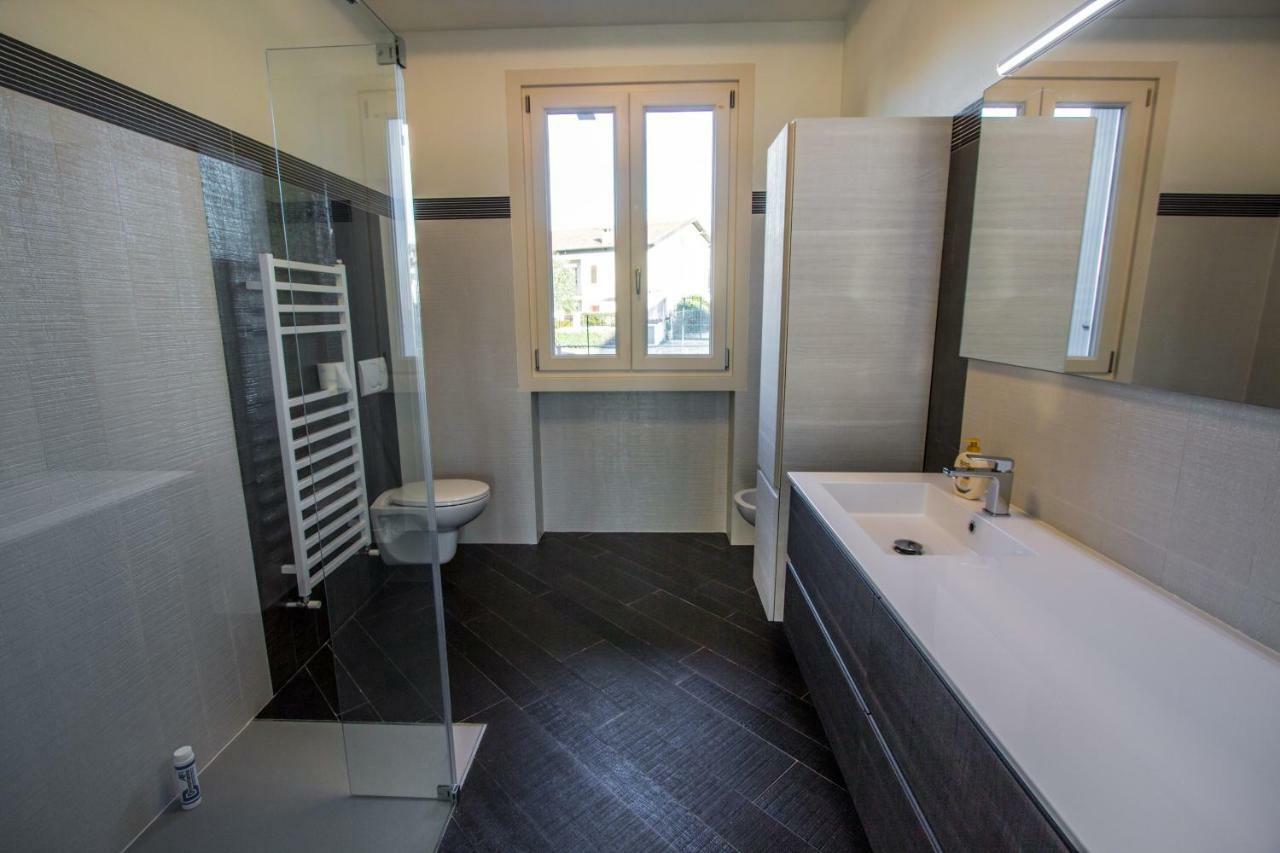 Boutique Apartment - La Dolce Vita Рено-ди-Леджуно Экстерьер фото